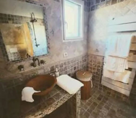 Jolie Maison Jardin Piscine Villa *